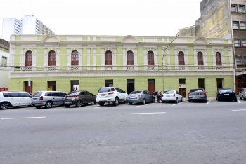 Fachada Mucane