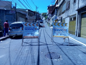 Reparo em rede na rua Alan Kardec em Bonfim