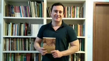 O escritor Anaximandro Amorim dá dica de leitura esta semana