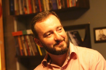 Escritor Anaximandro Amorim