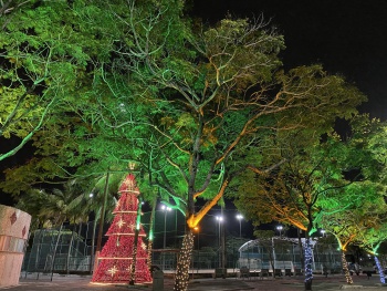 Iluminação de Natal na Prainha de Santo Antônio