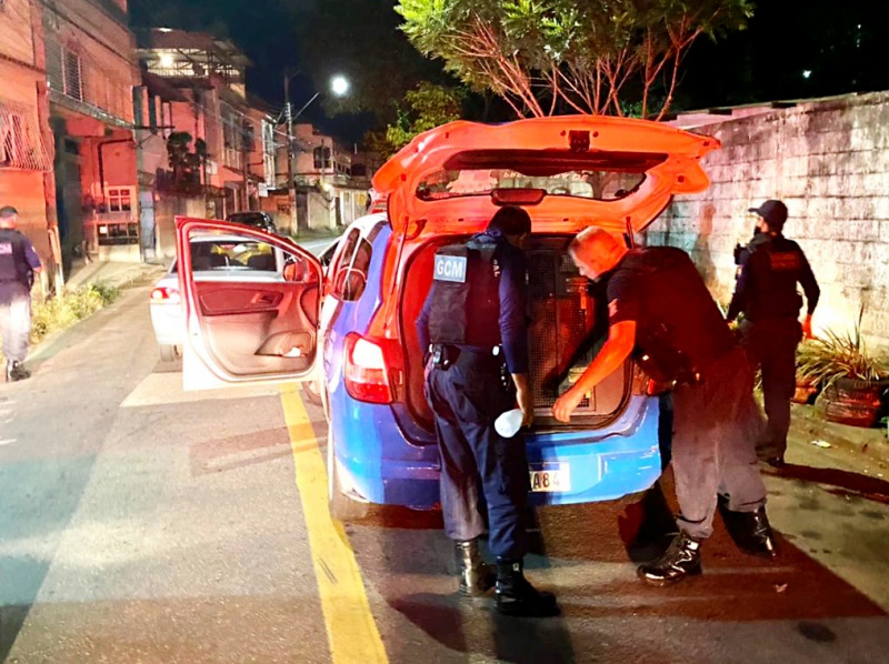 Guarda Civil Municipal recupera veículo roubado