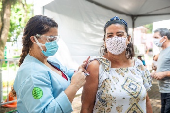 Vacinação Covid-19 para maiores de 65 anos