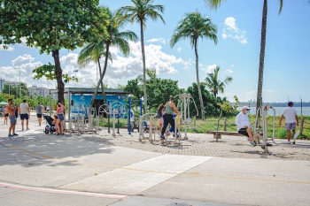 Rua de Lazer na Praia de Camburi e Ciclofaixa de Domingo