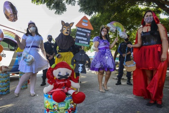 Maio laranja na Feira livre de Itararé