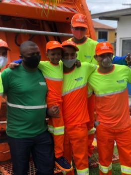 Coletores de lixo e Bryan