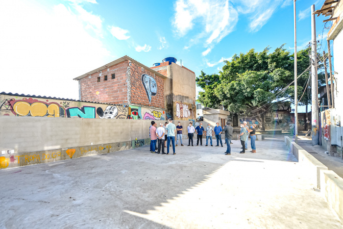 Visita à Obra da Quadra do Bairro Alto Santa Helena (Morro da Garrafa