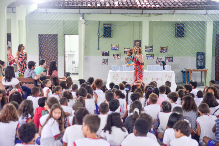 Lançamento do Livreto em Comemoração aos 50 anos da EMEF Adão Benezath