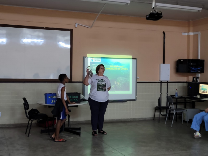 Atividade de preservação do manguezal
