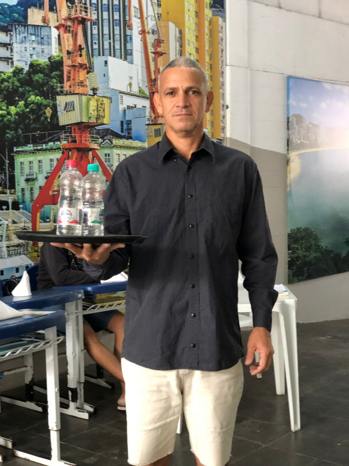 Atendidos do Abrigo Emergencial fazem curso de garçom