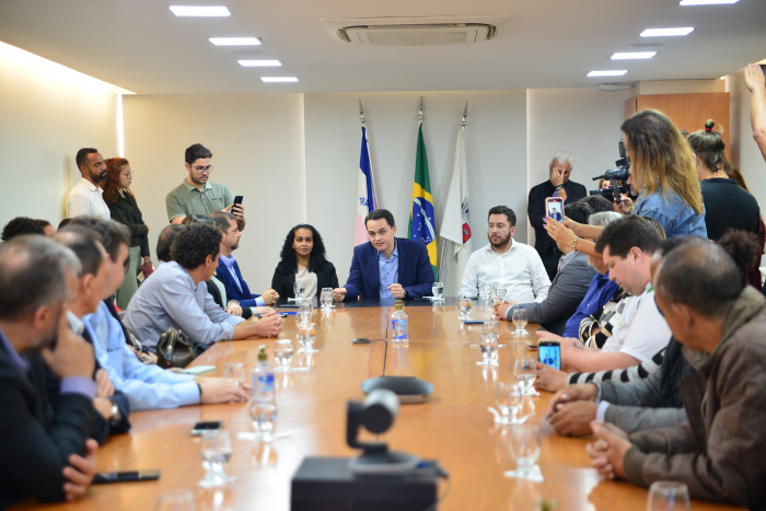 Lançamento do Sistema de Licenciamento "La + Simples