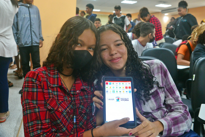 Entrega Tablets EMEF Alvimar Silva