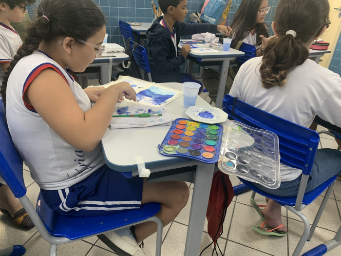 Oficina de aquarela com estudantes de altas habilidades e/ou superdotação