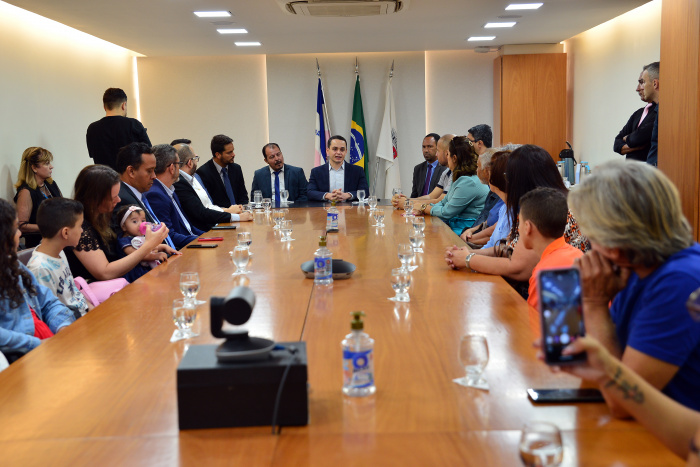Sanção do Decreto que isenta templos religiosos do IPTU
