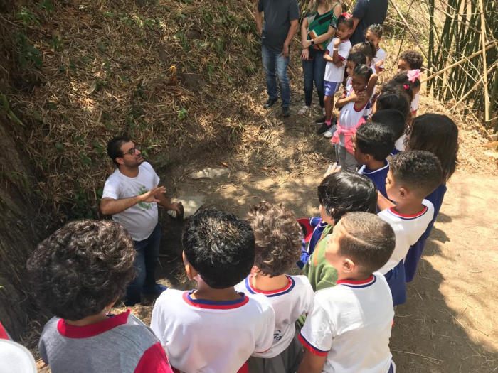 Estudantes aprendem sobre o Vale do Mulembá e sua ligação com as