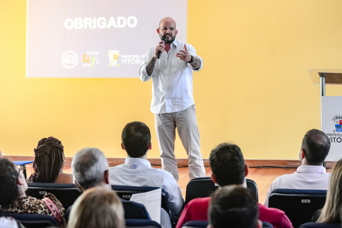 Assinatura da Ordem de Serviço para obras no MUCANE