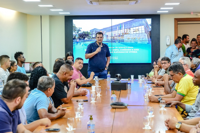 Assinatura de Ordem de Serviço para instalações de guarda-corpo, corrimão e guia