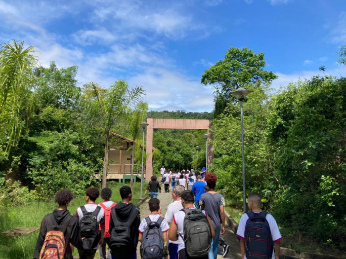 Estudantes aprendem sobre o Vale do Mulembá e sua ligação com as