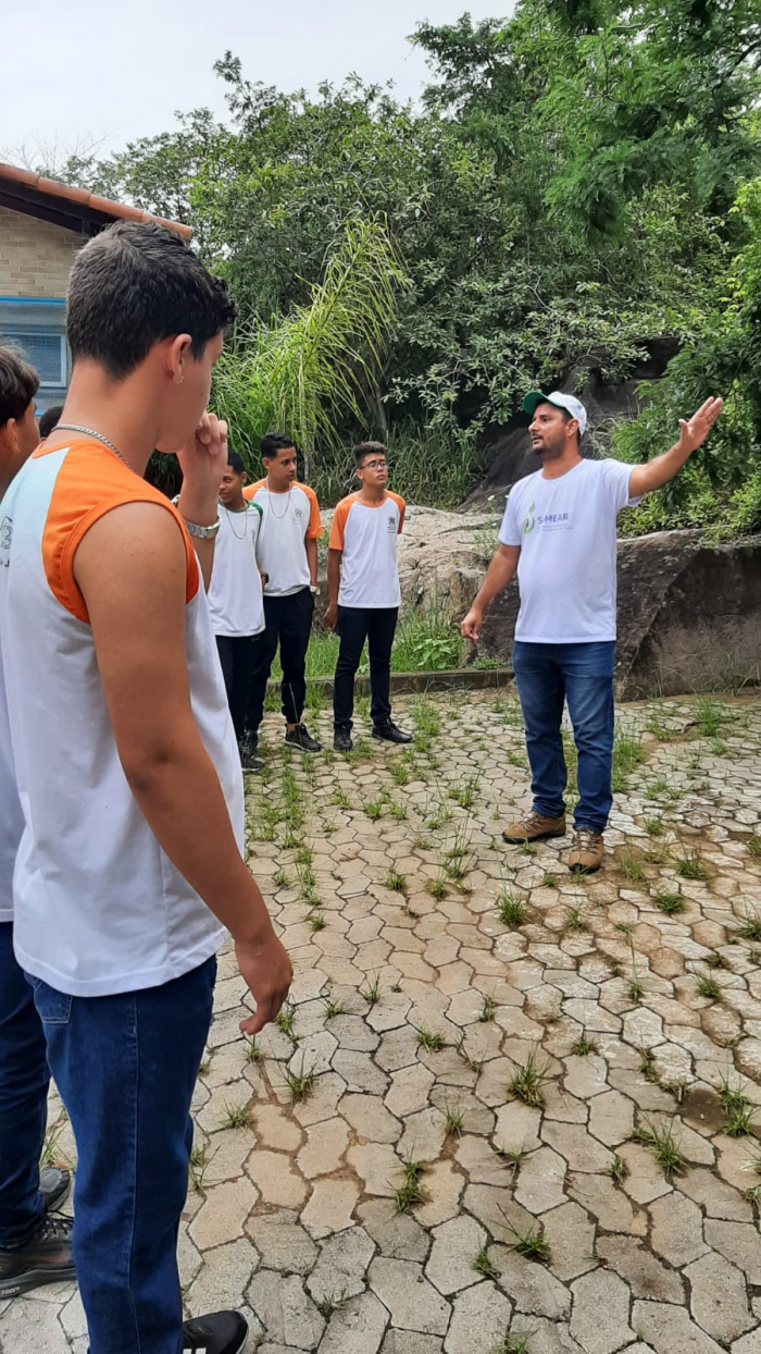 Trilha interpretativa no vale do mulembá