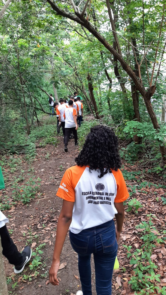 Trilha interpretativa no vale do mulembá