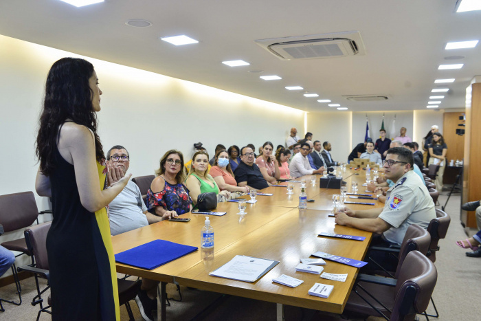 Assinatura da Ordem de Fornecimento do Botão Pânico