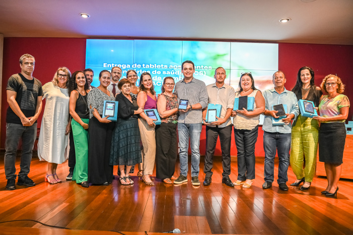 Entrega de Tablets aos Agentes Comunitários de Saúde e de Combate às Endemias