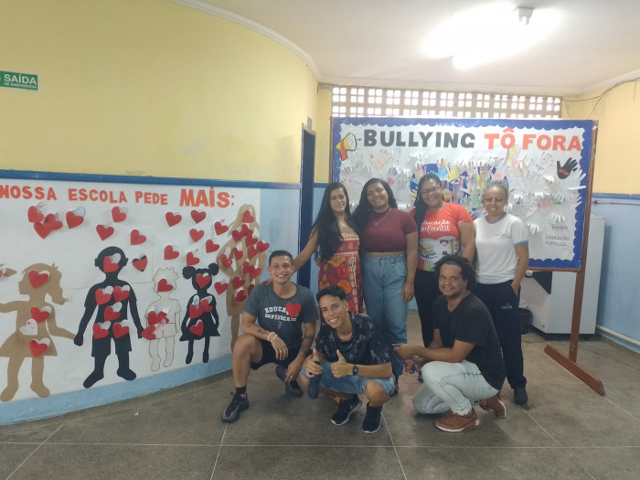 Projeto em escola promove conscientização sobre bullying e respeito ao próximo