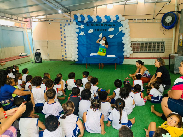 Semana da literatura infantil encanta crianças de Cmei em Resistência