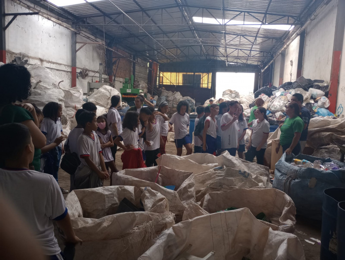Educação ambiental: alunos aprendem a reaproveitar resíduos orgânicos