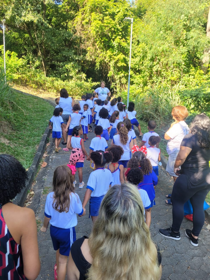 Alunos Maria Goretti - educação ambiental