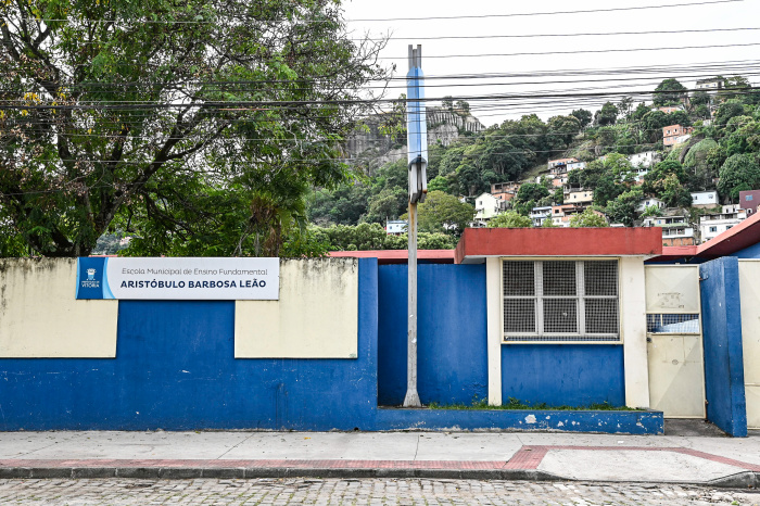 EMEF Aristóbulo Barbosa Leão - Fachada