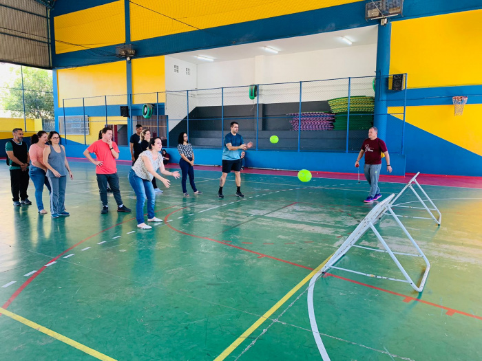 Formação com professores de Educação Física
