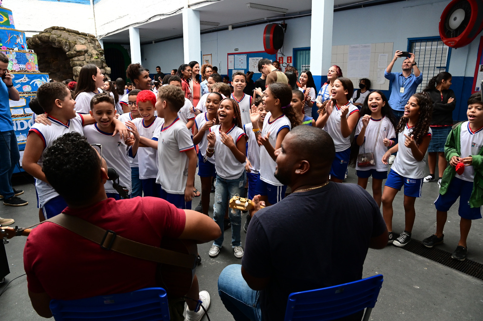 Entrada e Saída de Alunos - Colégio São Vicente de Paulo