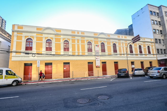 MUCANE - Museu Capixaba do Negro Verônica da Pas (Fachada e Dependências Internas)