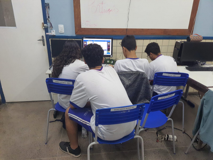 Robótica: o futuro chegou às salas de aula da Emef Eber Louzada Zippinotti