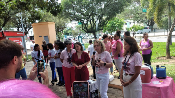 Outubro Rosa: ação conjunta para prevenção do câncer