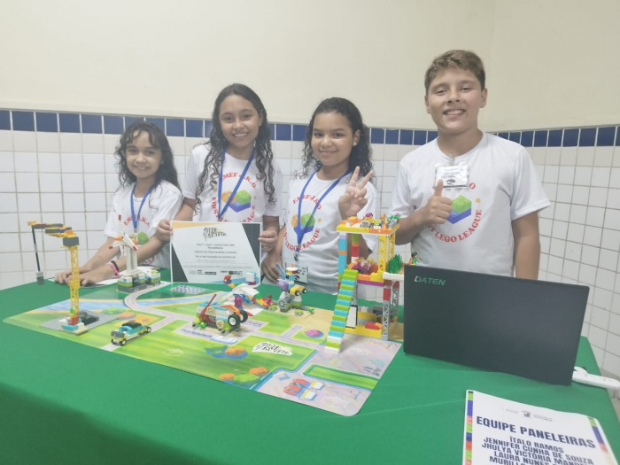 Estudantes da Emef Juscelino Kubitschek participam do Projeto First Lego League Explore