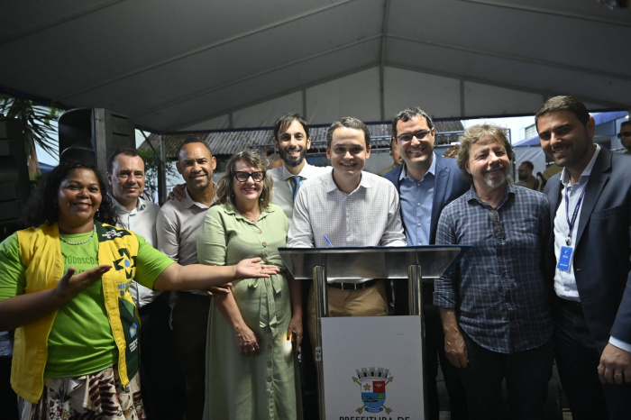 Sanção da Lei que institui bonificação para servidores da Saúde