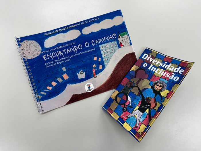 Livros produzidos por estudantes da Emef Suzete Cuendet