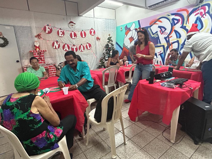 Sad: Famílias acompanhadas recebem almoço de Natal
