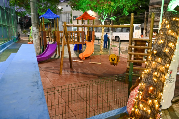 Entrega do Parque Kids e Reforma Campo de Grama Sintética de Andorinhas