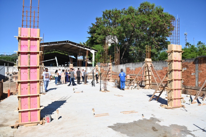 Visita técnica às obras do Cras de Itararé