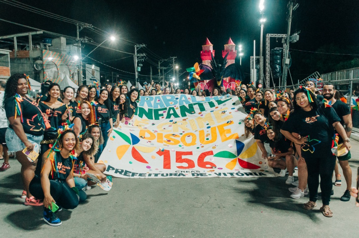 Carnaval de Vitória: com alegria, bloco leva reflexão contra trabalho infantil