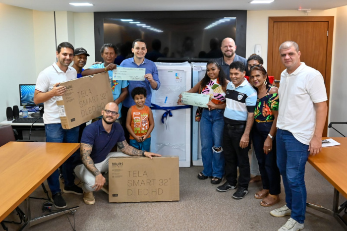 Entrega do programa Casa Feliz e Segura
