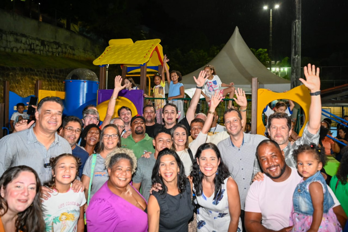 Entrega do Parque Kids e Academia Popular do Bairro de Lourdes