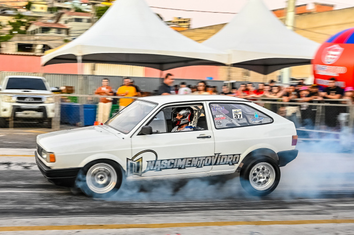 Champions Drag Fast