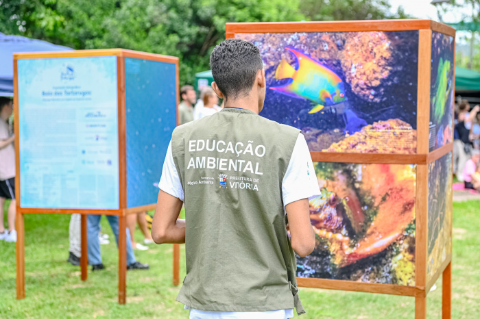 Lançamento do livro ”Baía das Tartarugas: riqueza marinha na capital do Espírito Santo