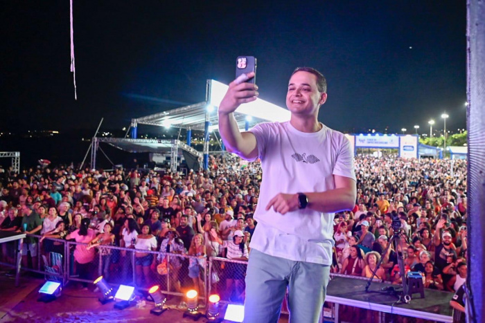 Arena de Verão: Kombinação e Buchecha abrem a 3° semana de shows