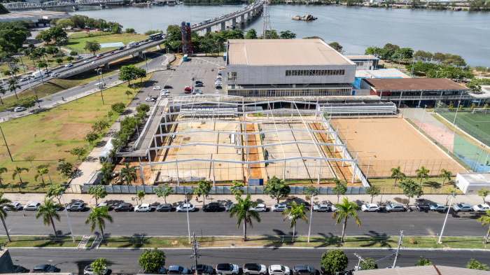 Visita técnica às obras de construção das coberturas das quadras do Tancredão.