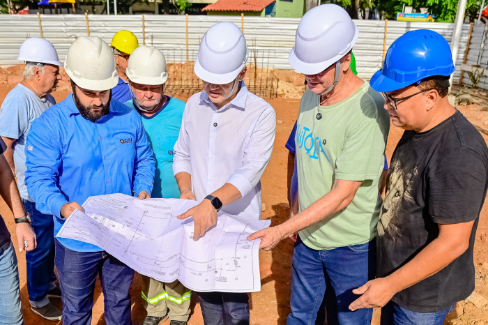 Visita Técnica às Obras de Cobertura da Quadra Poliesportiva da Praça Regina Frigeri Furno